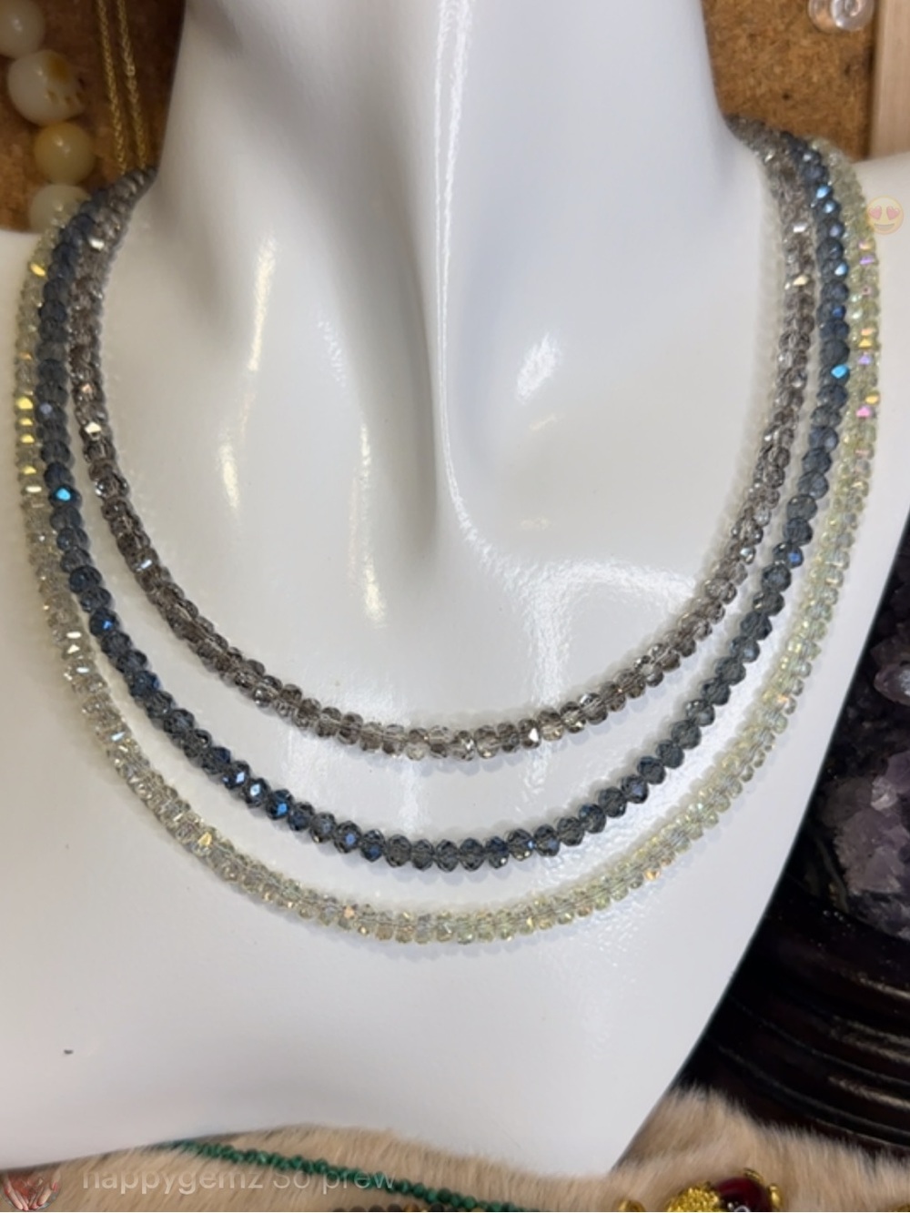 One Piece Shinny necklace -different Color choice